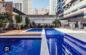 Cap 5, Capitânia varam , 3 dormitórios, até 8 pessoas, mais duas crianças até 5 anos, piscina, varanda gourmet com churrasqueira